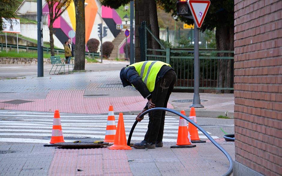 prix intervention débouchage canalisation Les Mureaux